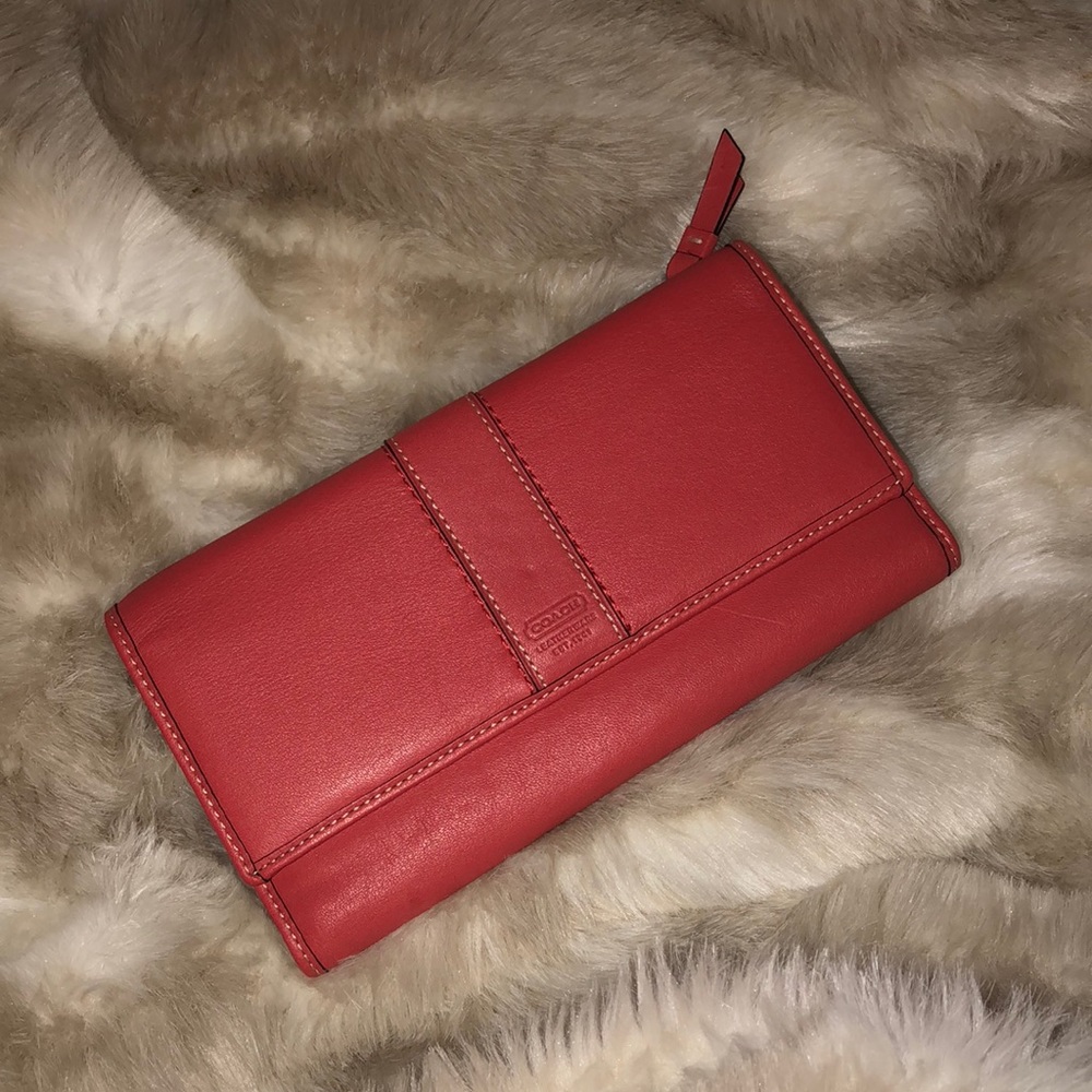 Coach Wallet— NWT